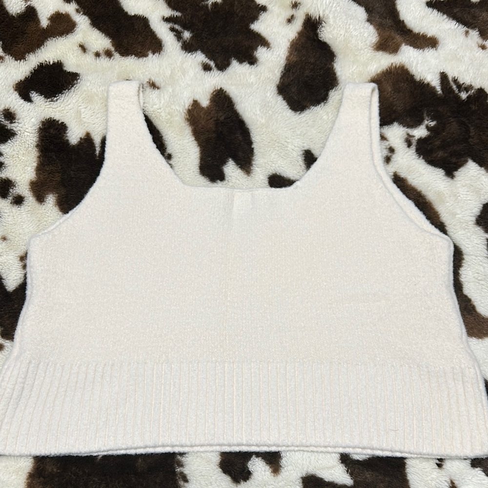 Cream Ribbed Crop Tank Top - Picture 3 of 5